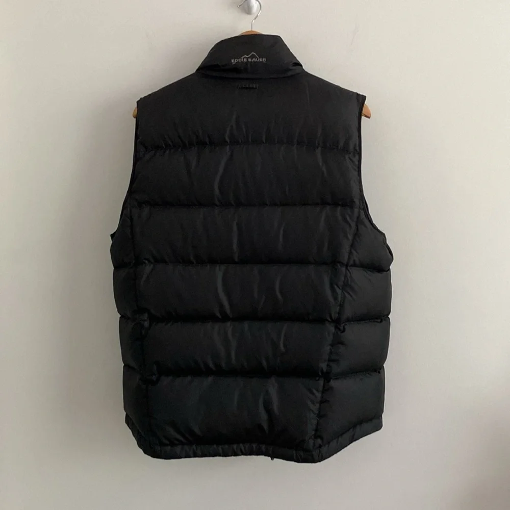 Eddie Bauer Men's Black Puffer Vest M